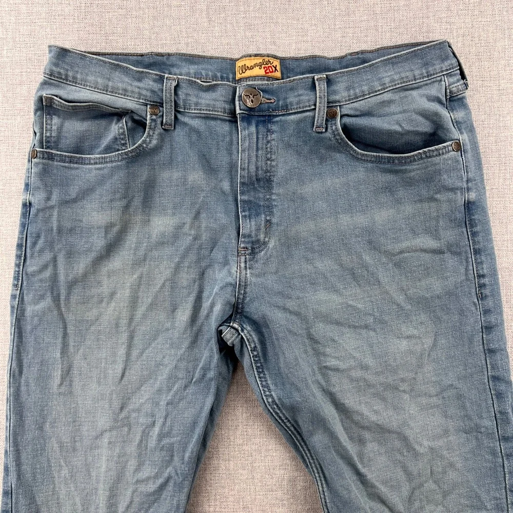 Wrangler 20X No. 42‎ Vintage Bootcut Mens 38x30 Jeans Light Wash Blue Stretch